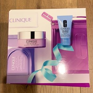 ⭐️Clinique gift set!! Great Deal - 5 items!